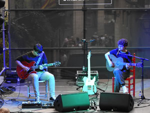 Festival Strenes 2023. Concert de Socunbohemio a la pujada de Sant Domènec