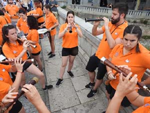 Cercavila d'inauguració del Festival Undarius