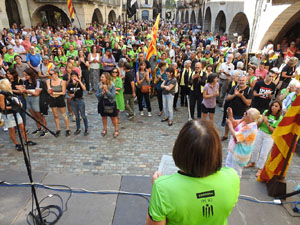 Diada Nacional 2024. Concentració a la plaça del Vi, lectura del manifest i cant de Els Segadors