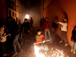 Fires de Sant Narc&iacute;s 2023. Correfoc amb els Trons de l'Onyar