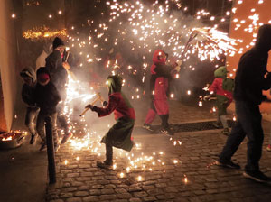 Fires de Sant Narc&iacute;s 2023. Correfoc amb els Trons de l'Onyar