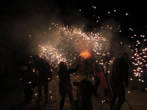 Fires de Sant Narc&iacute;s 2023. Correfoc amb els Trons de l'Onyar