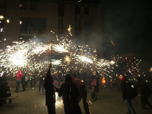 Fires de Sant Narc&iacute;s 2023. Correfoc amb els Trons de l'Onyar