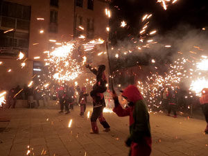 Fires de Sant Narc&iacute;s 2023. Correfoc amb els Trons de l'Onyar