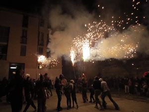 Fires de Sant Narc&iacute;s 2023. Correfoc amb els Trons de l'Onyar