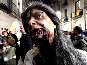 Fires de Sant Narc&iacute;s 2023. Zombie Walk de Girona