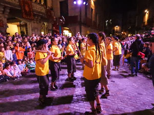Ballades a la pla&ccedil;a del Vi