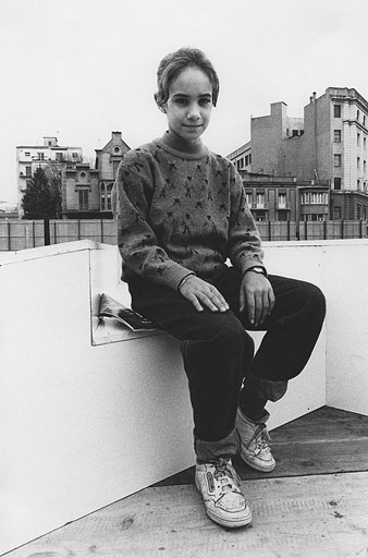 Sessió de fotografies a Maria del Mar Cabeza per al modelat de l'escultura. 1990