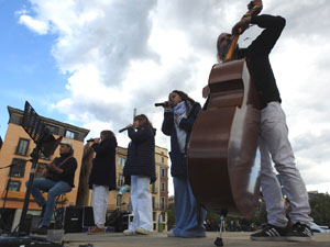 Diada de Sant Jordi. Concert de Les Anxovetes