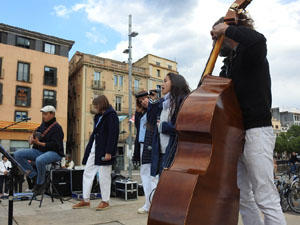 Diada de Sant Jordi. Concert de Les Anxovetes