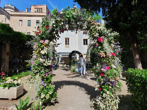 Temps de Flors 2024. Casino giron&iacute; - Jard&iacute;