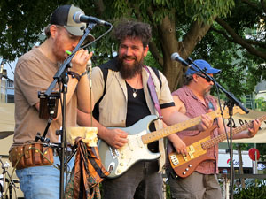 Cicle A prop 2025. Swamp Preachers