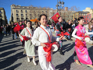 Celebraci&oacute; de l'any nou xin&egrave;s, el 4723, any de la Serp, a Girona