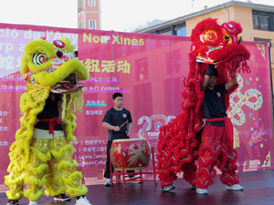 Celebraci&oacute; de l'any nou xin&egrave;s, el 4723, any de la Serp, a Girona