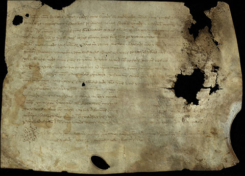 13 d'agost de 1400. Remissió de deute atorgada per Pere de Terrades, a favor de Joan Julià, forner de Girona, i de la seva esposa Caterina, referida als diners i altres drets que li devien pel lloguer duns forns situats al carrer de les Ballesteries de Girona