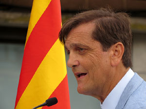 Diada Nacional 2025. Acte institucional a la pla&ccedil;a Catalunya, amb parlaments de Lluc Salellas, Miquel Noguer i S&iacute;lvia Paneque