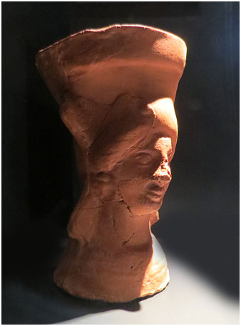 Peveter (Timiatèrion). Terracota. Edat del Ferro, ibèric, segle III aC. Mas Castellà, Pontós