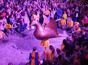 Fires de Sant Narcís 2024. Ball de l'Àliga, capgrossos i gegants