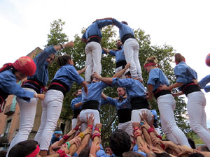 Fires 2025. Els Castells de Vig&iacute;lia amb els Marrecs de Salt i la Colla Castellera Esperxats de l'Estany