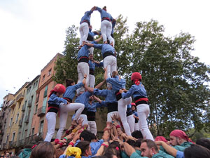 Fires 2025. Els Castells de Vig&iacute;lia amb els Marrecs de Salt i la Colla Castellera Esperxats de l'Estany