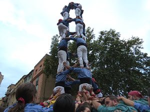 Fires 2025. Els Castells de Vig&iacute;lia amb els Marrecs de Salt i la Colla Castellera Esperxats de l'Estany