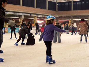 Nadal 2024 a Girona. Pista de gel i mercat de Nadal a Fira de Girona