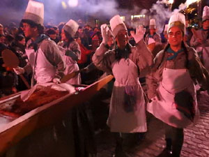 Reis 2025. Arribada dels Reis a la pla&ccedil;a de l'U d'octubre de 2017