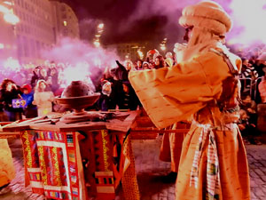 Reis 2025. Arribada dels Reis a la pla&ccedil;a de l'U d'octubre de 2017