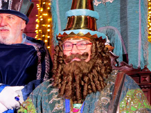 Reis 2025. Arribada dels Reis a la pla&ccedil;a de l'U d'octubre de 2017