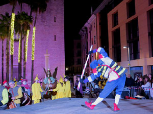 Reis 2025. Arribada dels Reis a la pla&ccedil;a de l'U d'octubre de 2017