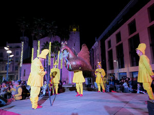 Reis 2025. Arribada dels Reis a la pla&ccedil;a de l'U d'octubre de 2017