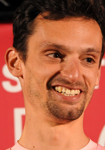 El guanyador absolut de la cursa, el corredor Ren&eacute; R&eacute;mi Franck, amb una marca de 14:55