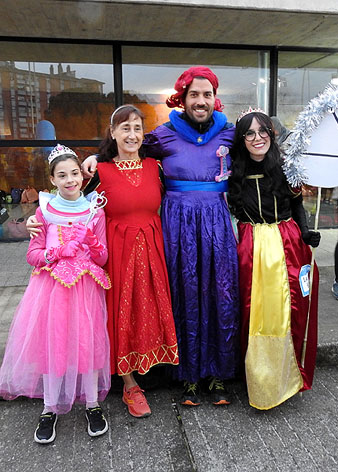 Corredors disfressats del grup de Sant Jordi