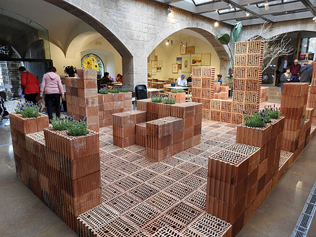 Temps de Flors 2025. Pia Almoina - Col&middot;legi d'Arquitectes de Catalunya