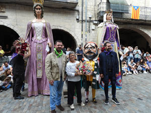 Toc de Rams. Cerim&ograve;nia del canvi de rams de les gegantes