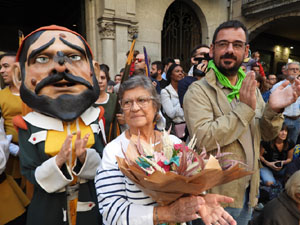 Toc de Rams. Cerim&ograve;nia del canvi de rams de les gegantes