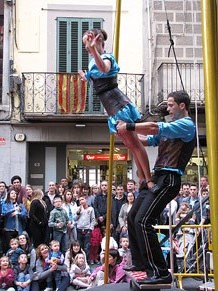 Espectacle de circ a c&agrave;rrec de CIRCO LOS