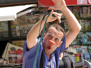 Espectacle de circ a c&agrave;rrec de MABSUTINS