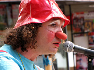 Espectacle de circ a c&agrave;rrec de MABSUTINS