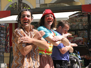 Espectacle de circ a c&agrave;rrec de MABSUTINS