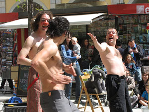 Espectacle de circ a c&agrave;rrec de MABSUTINS