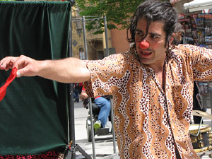 Espectacle de circ a c&agrave;rrec de MABSUTINS