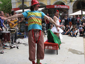 Espectacle de circ a c&agrave;rrec de MABSUTINS