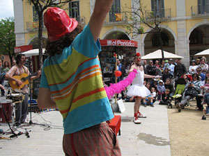 Espectacle de circ a c&agrave;rrec de MABSUTINS