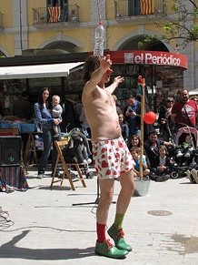 Espectacle de circ a c&agrave;rrec de MABSUTINS