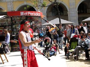Espectacle de circ a c&agrave;rrec de MABSUTINS