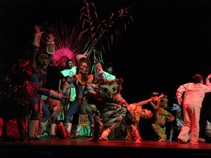 Espectacle Popol Vuh, soplo de vida. Cia. del Centro Cultural Jalil Gibran de Puebla (Mèxic)