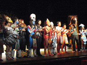 Espectacle Popol Vuh, soplo de vida. Cia. del Centro Cultural Jalil Gibran de Puebla (Mèxic)