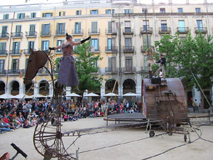 Festes de Primavera 2014. Espectacles a la plaça de la Independència