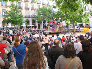 Festes de Primavera 2014. Espectacles a la plaça de la Independència